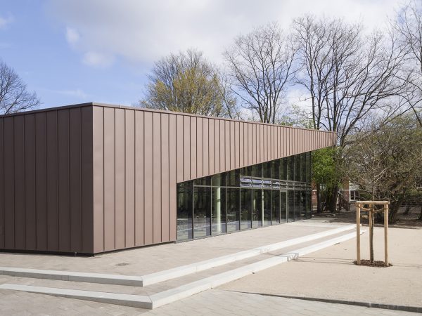 STS_41-Germany-Hamburg